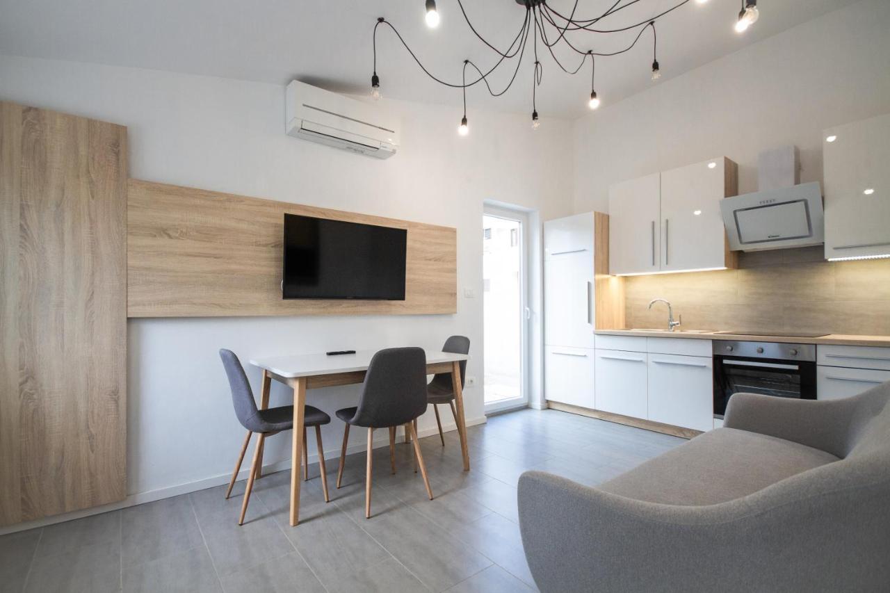 Apartment Denis Rovinj Exteriör bild